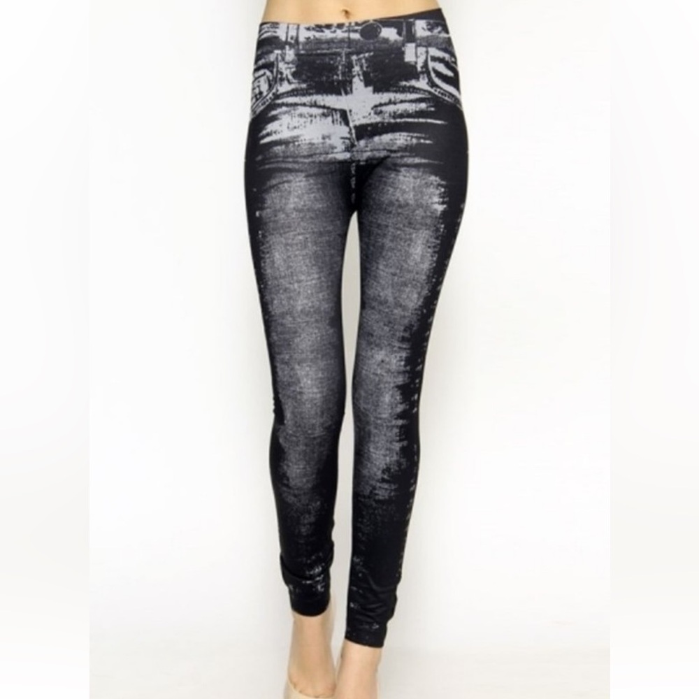 NWT! Sublimation denim print full Mineral Illusion leggings ( Black Only) - Picture 3 of 7